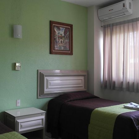 Hotel El Roble Tuxtla Gutiérrez Extérieur photo
